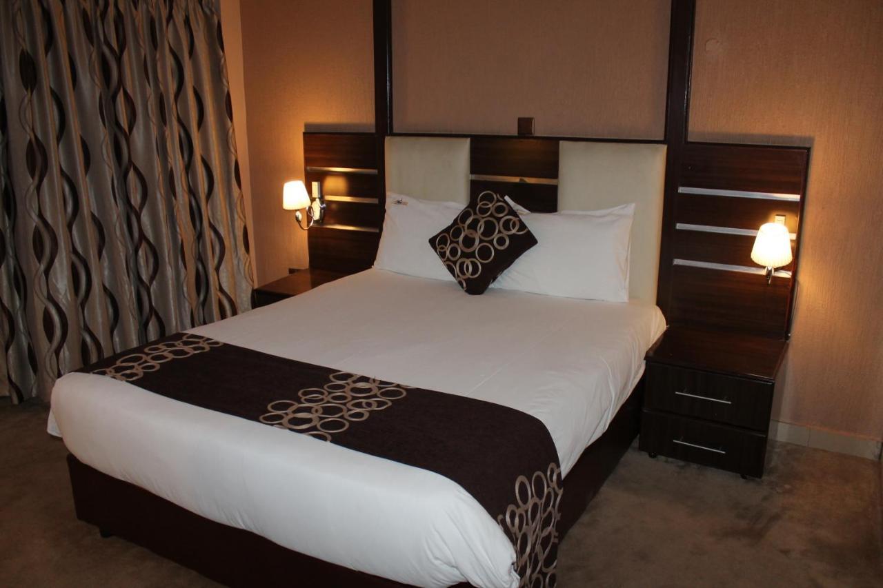 ניירובי Airport Landing Hotel מראה חיצוני תמונה